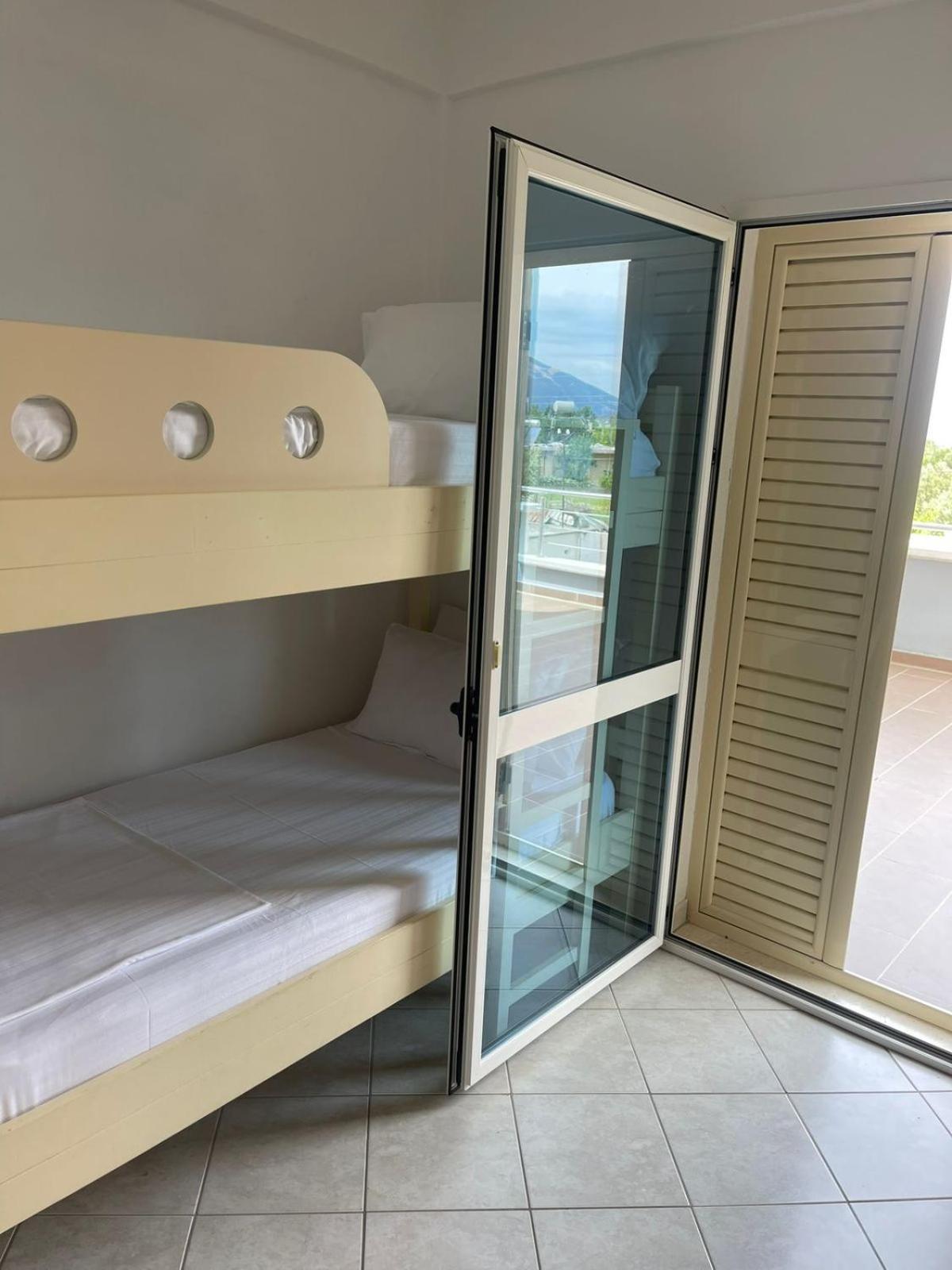 Apartments Rezidenca Sinani Orikum Εξωτερικό φωτογραφία